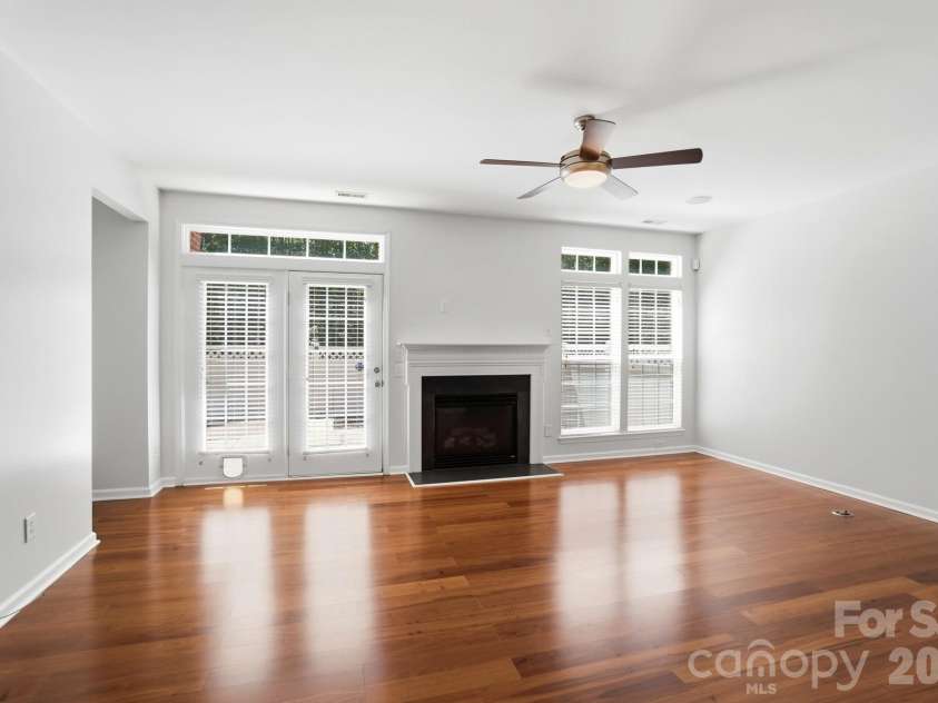10412 Berkeley Woods Lane, Charlotte, NC 28277.  MLS# CAR4384926, YatesRealty ID 28703. 