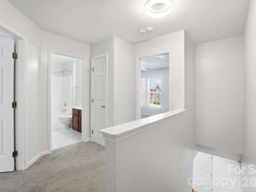 10412 Berkeley Woods Lane, Charlotte, NC 28277.  MLS# CAR4384926, YatesRealty ID 28703. 