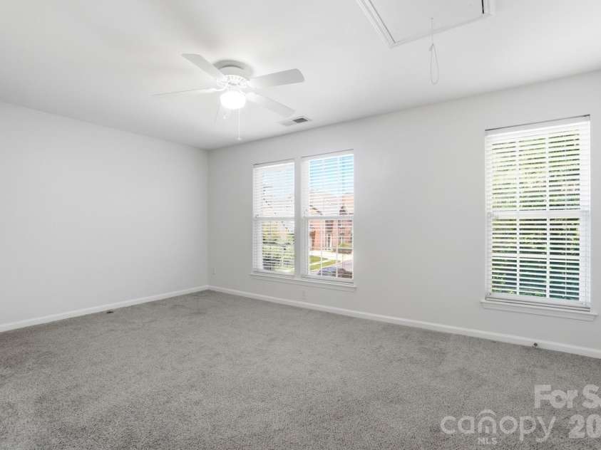10412 Berkeley Woods Lane, Charlotte, NC 28277.  MLS# CAR4384926, YatesRealty ID 28703. 