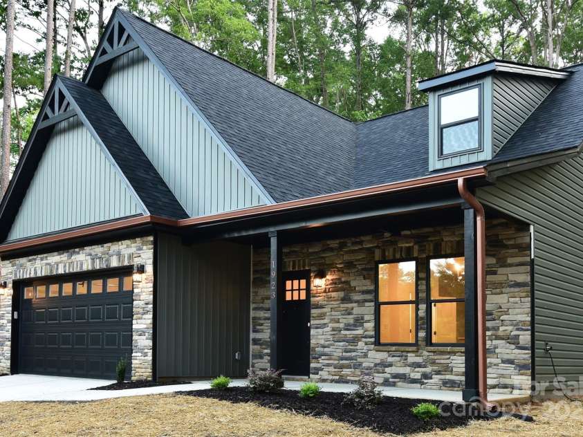 1923 Fairfield Road, Mount Gilead, NC 27306.  MLS# CAR4269686, YatesRealty ID 28703. 