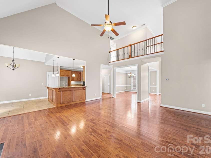 4709 Mcdade Lane, Gastonia, NC 28056.  MLS# CAR4383319, YatesRealty ID 28704. 