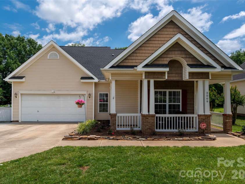 2009 Oakstone Drive, Monroe, NC 28110.  MLS# CAR4389615, YatesRealty ID 28705. 