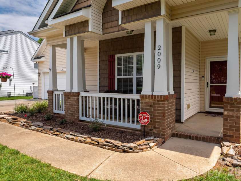 2009 Oakstone Drive, Monroe, NC 28110.  MLS# CAR4389615, YatesRealty ID 28705. 