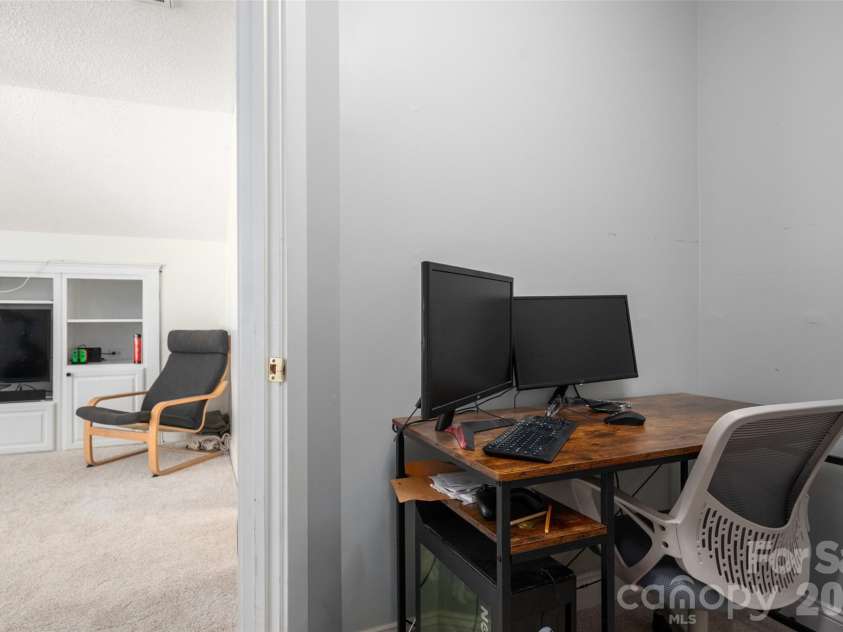 2009 Oakstone Drive, Monroe, NC 28110.  MLS# CAR4389615, YatesRealty ID 28705. 