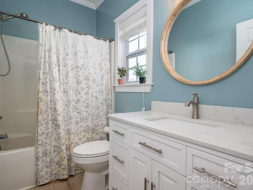 2009 Oakstone Drive, Monroe, NC 28110.  MLS# CAR4389615, YatesRealty ID 28705. Secondary Bathroom