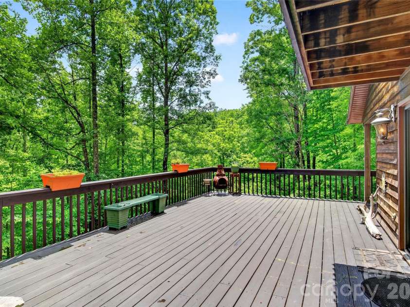 1828 McKenzie Way, Old Fort, NC 28762.  MLS# CAR4389081, YatesRealty ID 28707. 