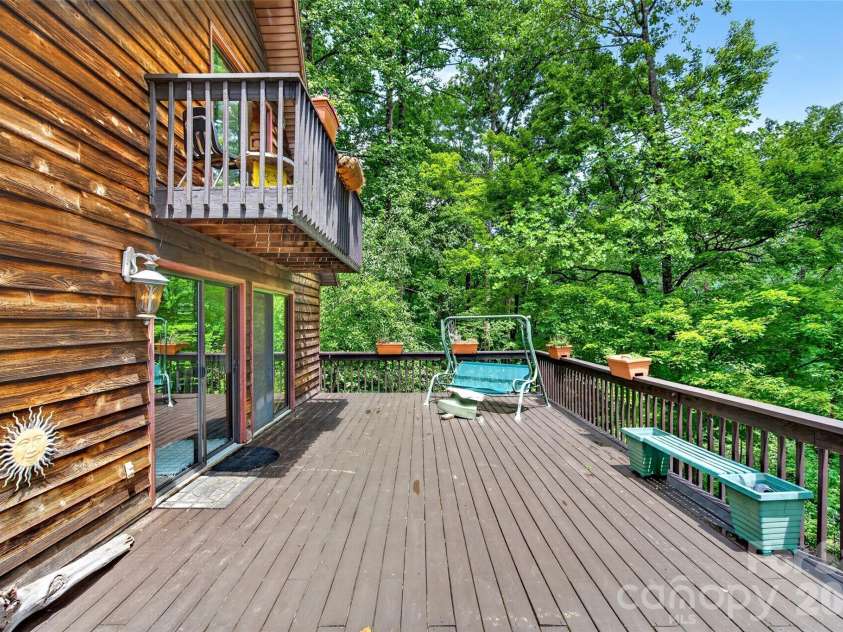 1828 McKenzie Way, Old Fort, NC 28762.  MLS# CAR4389081, YatesRealty ID 28707. 