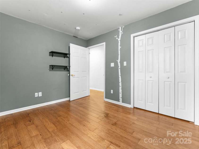 96 Habitat Way, Brevard, NC 28712.  MLS# CAR4279585, YatesRealty ID 28707. 