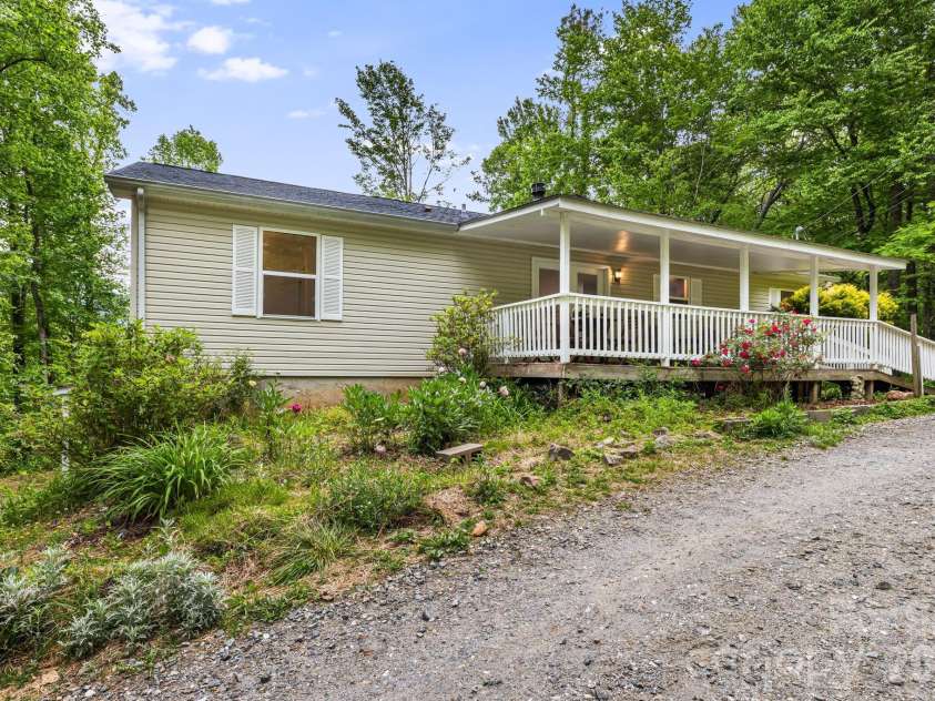 107 Mercy Ridge None, Sylva, NC 28779.  MLS# CAR4379972, YatesRealty ID 28708. 