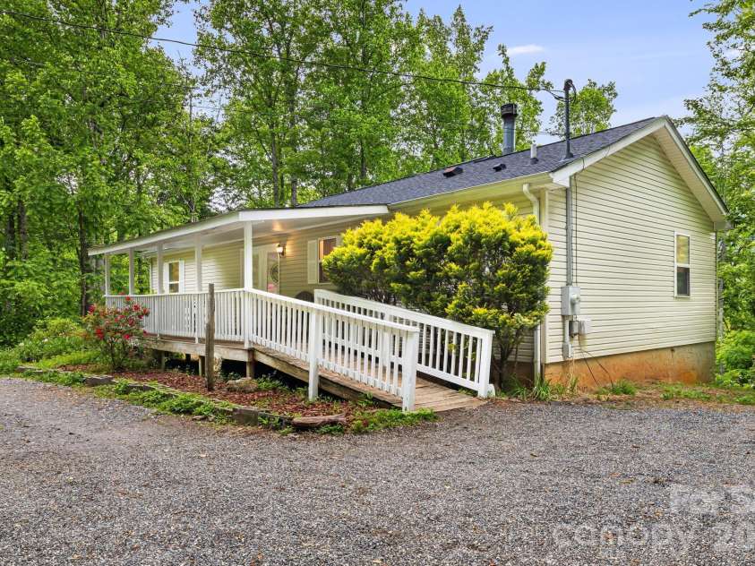 107 Mercy Ridge None, Sylva, NC 28779.  MLS# CAR4379972, YatesRealty ID 28708. 