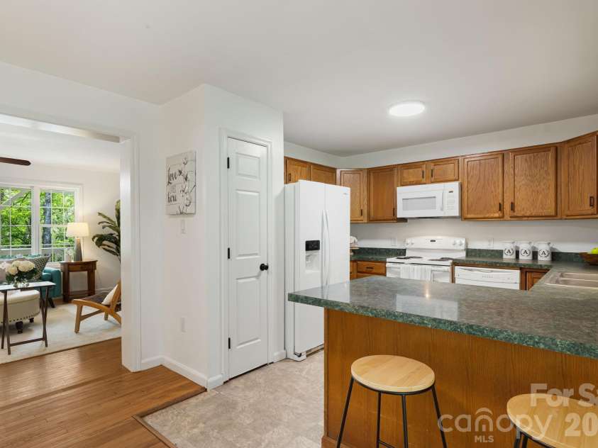 107 Mercy Ridge None, Sylva, NC 28779.  MLS# CAR4379972, YatesRealty ID 28708. 