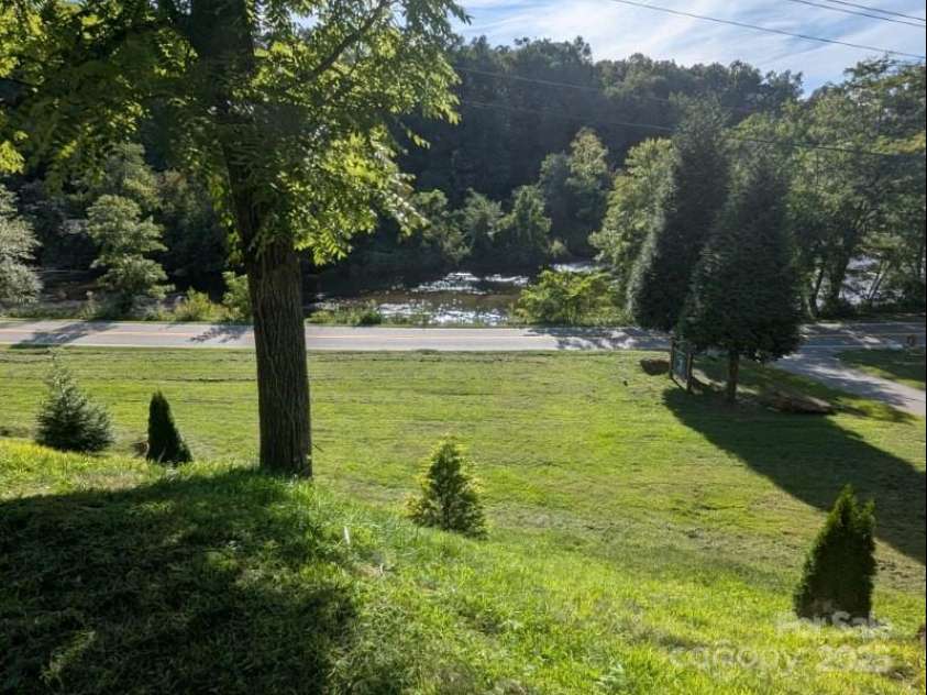 10 Rio Bravo Drive, Sylva, NC 28779.  MLS# CAR4296478, YatesRealty ID 2871. Property below to play corn hole