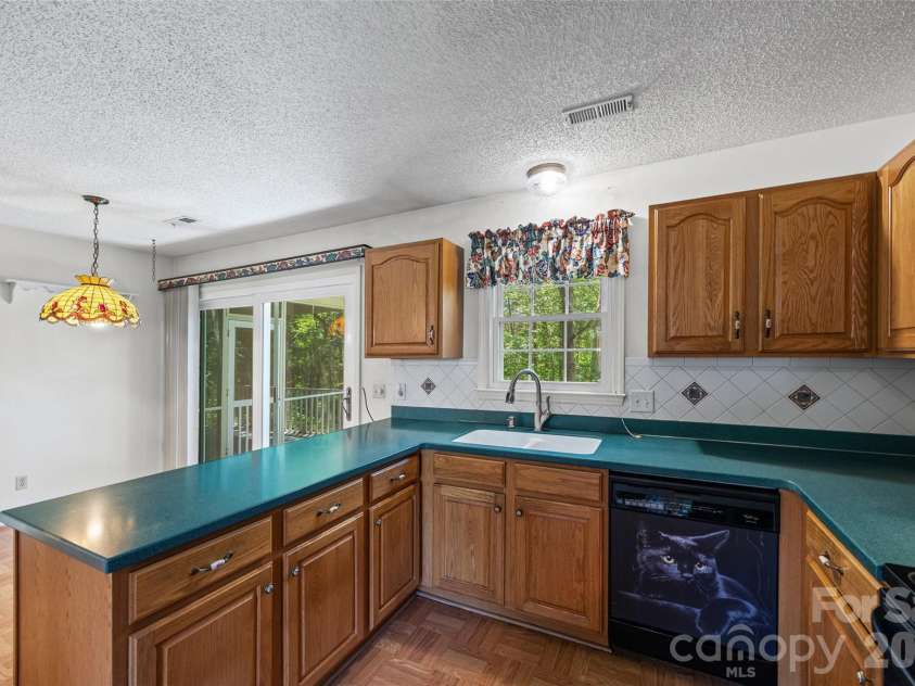 2998 Devonshire Drive, Rock Hill, SC 29732.  MLS# CAR4376859, YatesRealty ID 28710. 