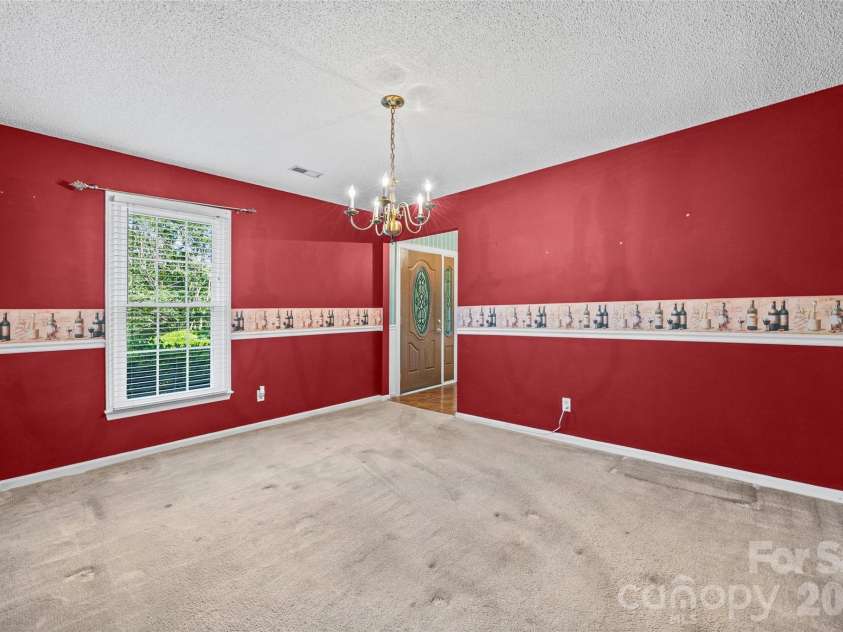 2998 Devonshire Drive, Rock Hill, SC 29732.  MLS# CAR4376859, YatesRealty ID 28710. Dining