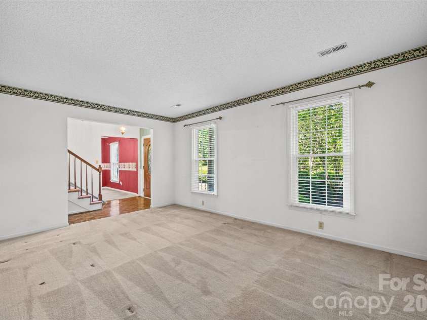 2998 Devonshire Drive, Rock Hill, SC 29732.  MLS# CAR4376859, YatesRealty ID 28710. Living Room