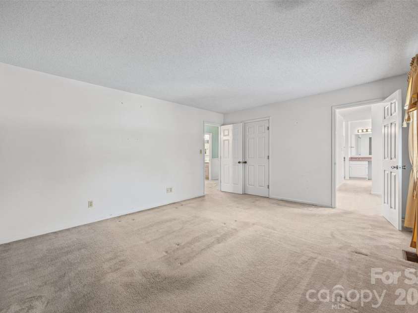 2998 Devonshire Drive, Rock Hill, SC 29732.  MLS# CAR4376859, YatesRealty ID 28710. Primary bedroom