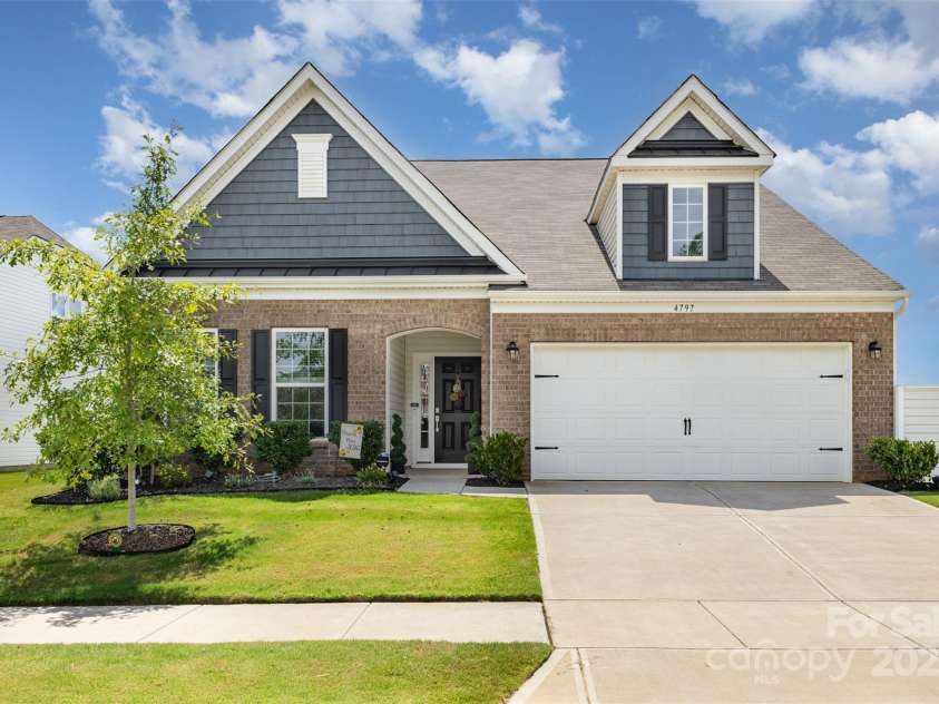 4797 Maiden Creek Way, Maiden, NC 28650.  MLS# CAR4282268, YatesRealty ID 28710. 