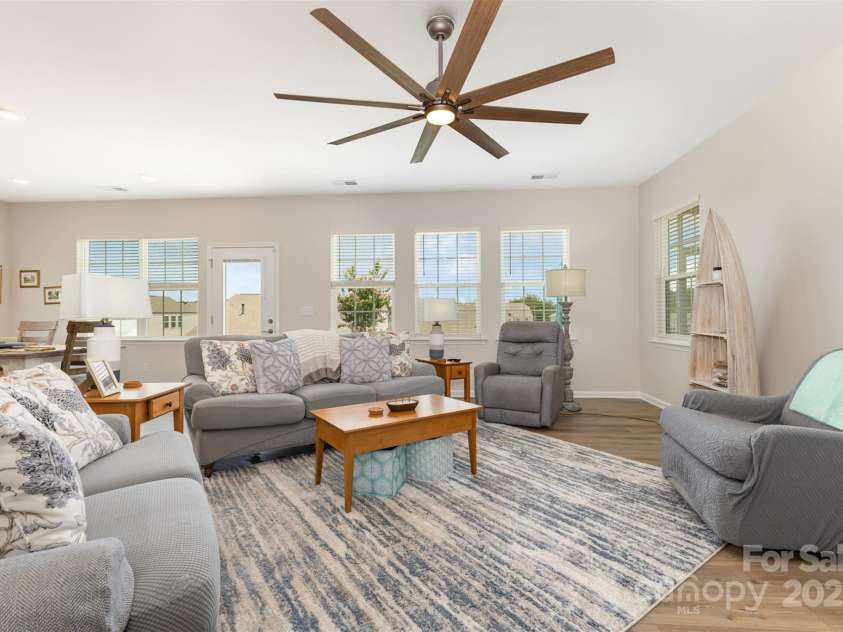 4797 Maiden Creek Way, Maiden, NC 28650.  MLS# CAR4282268, YatesRealty ID 28710. 