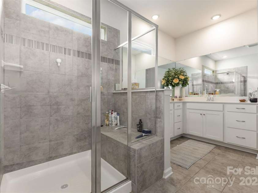 4797 Maiden Creek Way, Maiden, NC 28650.  MLS# CAR4282268, YatesRealty ID 28710. 