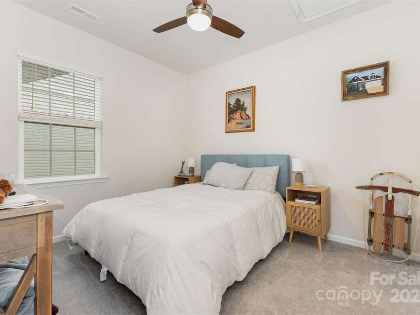 4797 Maiden Creek Way, Maiden, NC 28650.  MLS# CAR4282268, YatesRealty ID 28710. 