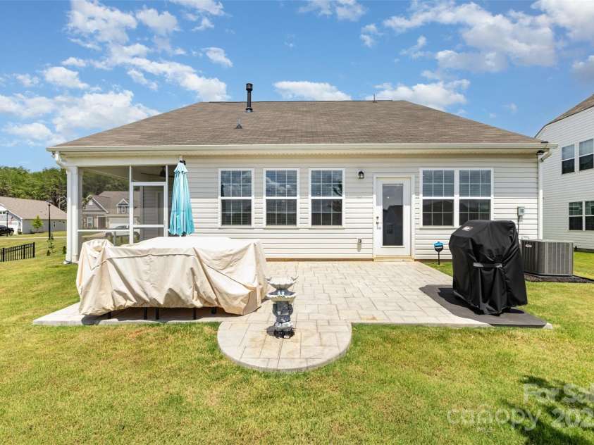 4797 Maiden Creek Way, Maiden, NC 28650.  MLS# CAR4282268, YatesRealty ID 28710. 