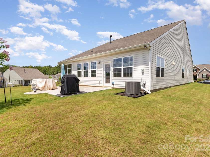 4797 Maiden Creek Way, Maiden, NC 28650.  MLS# CAR4282268, YatesRealty ID 28710. 