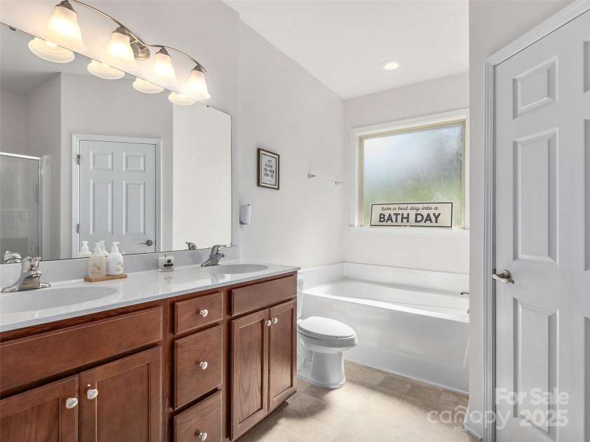 223 Water Leaf Drive, Weaverville, NC 28787.  MLS# CAR4279974, YatesRealty ID 28711. 