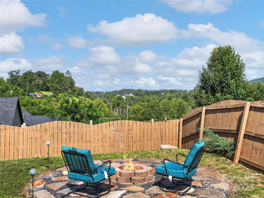 223 Water Leaf Drive, Weaverville, NC 28787.  MLS# CAR4279974, YatesRealty ID 28711. 