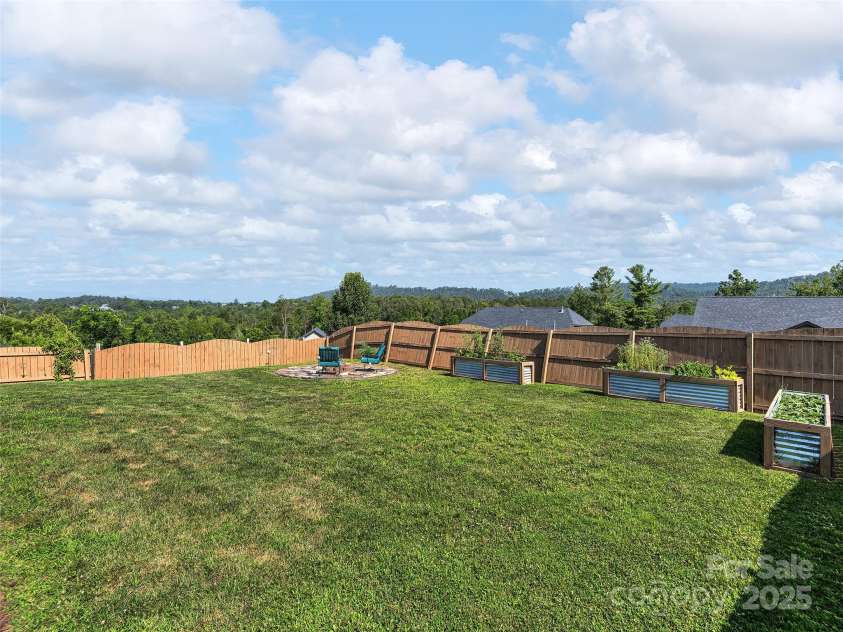 223 Water Leaf Drive, Weaverville, NC 28787.  MLS# CAR4279974, YatesRealty ID 28711. 