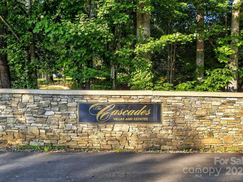 83 Cascades Parkway, Nebo, NC 28761.  MLS# CAR4281759, YatesRealty ID 28713. 