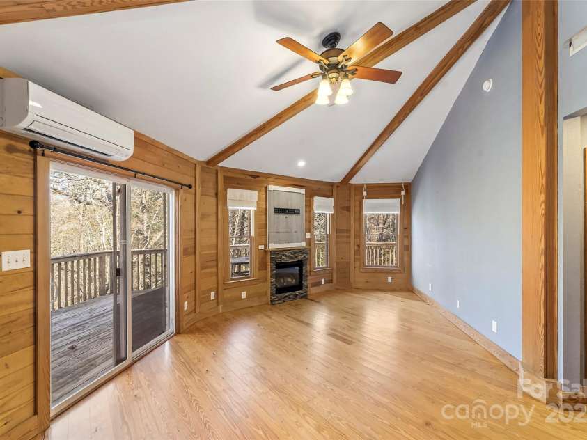 83 Cascades Parkway, Nebo, NC 28761.  MLS# CAR4319617, YatesRealty ID 28713. 