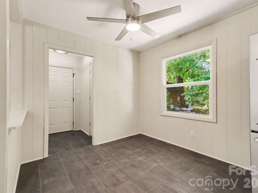 28 Maiden Lane, York, SC 29745.  MLS# CAR4390328, YatesRealty ID 28716. 