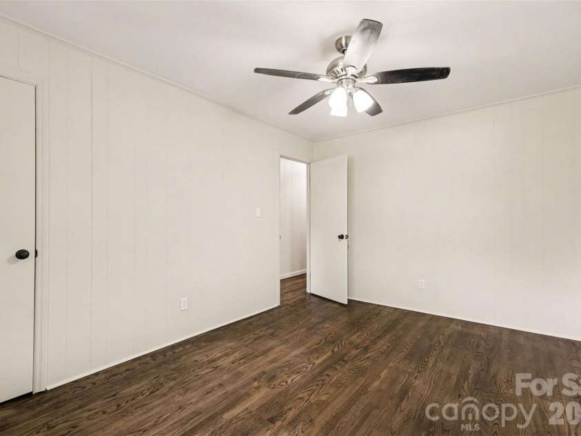 28 Maiden Lane, York, SC 29745.  MLS# CAR4390328, YatesRealty ID 28716. 