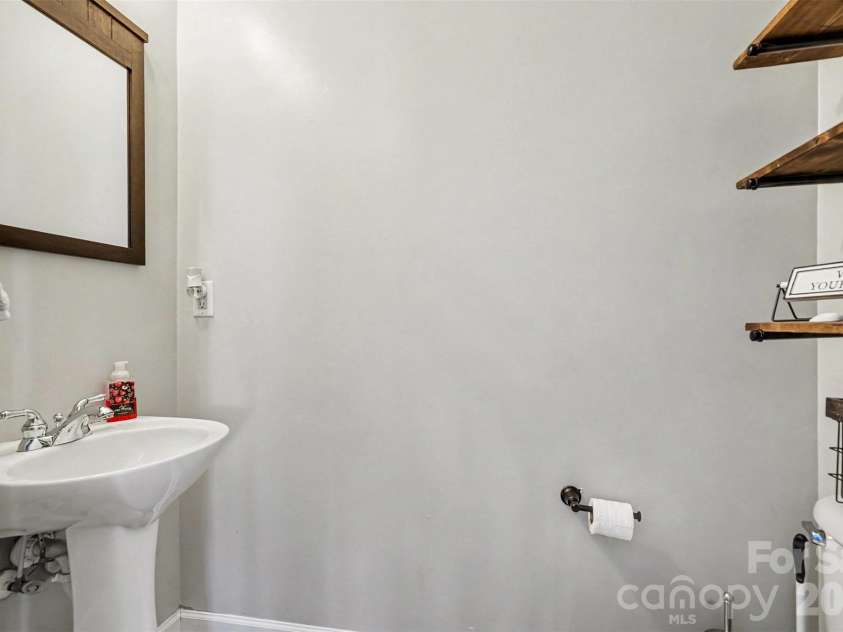 2602 Sierra Chase Drive, Monroe, NC 28112.  MLS# CAR4390574, YatesRealty ID 28717. Half bath