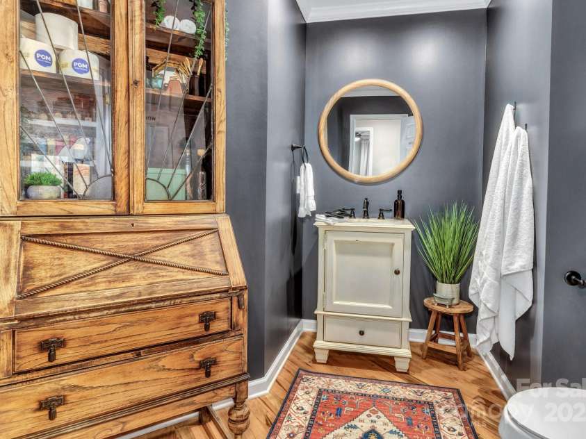 99 Margaret Drive, Leicester, NC 28748.  MLS# CAR4286012, YatesRealty ID 28717. 