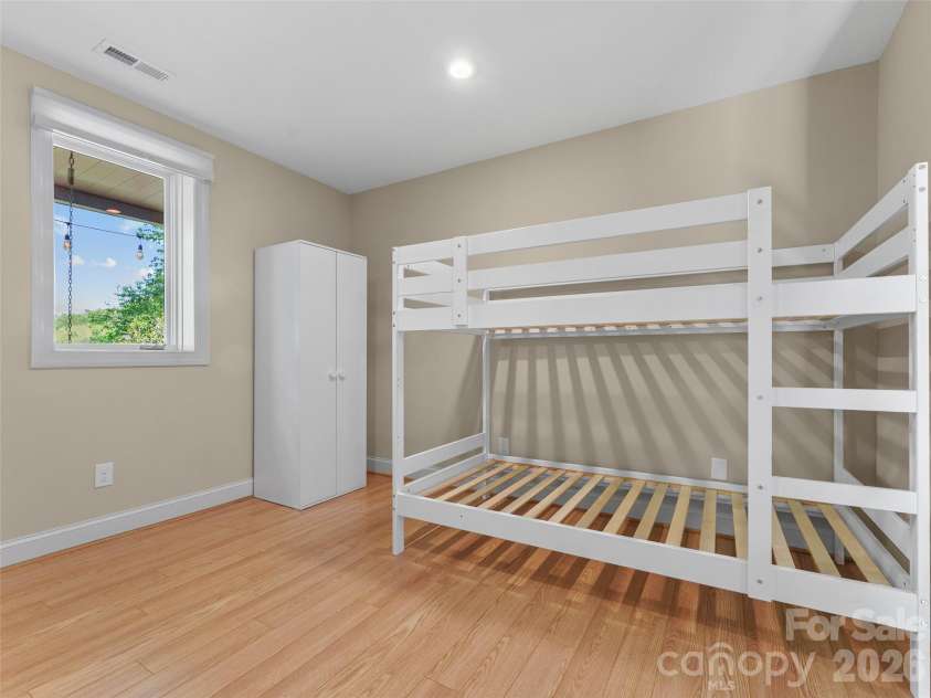67 Ossarooga Court, Brevard, NC 28712.  MLS# CAR4338339, YatesRealty ID 2872. 