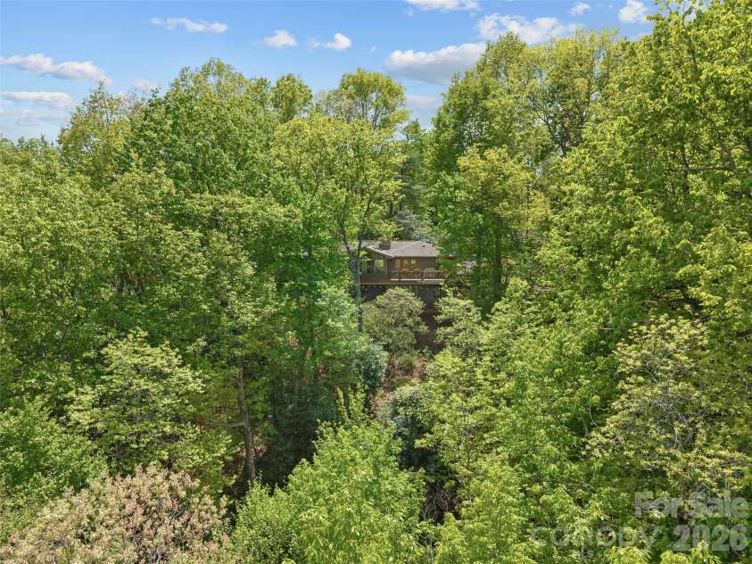 67 Ossarooga Court, Brevard, NC 28712.  MLS# CAR4338339, YatesRealty ID 2872. 