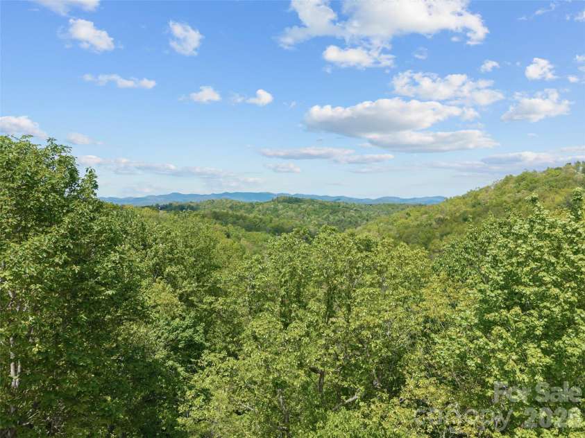 67 Ossarooga Court, Brevard, NC 28712.  MLS# CAR4338339, YatesRealty ID 2872. 