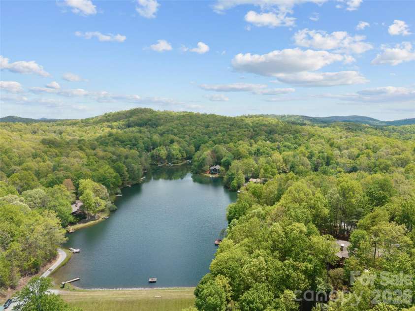 67 Ossarooga Court, Brevard, NC 28712.  MLS# CAR4338339, YatesRealty ID 2872. 
