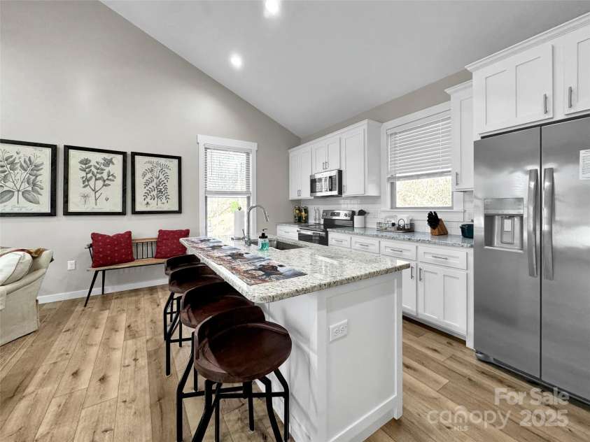 78 Rio Bravo Drive, Sylva, NC 28779.  MLS# CAR4210987, YatesRealty ID 2872. 