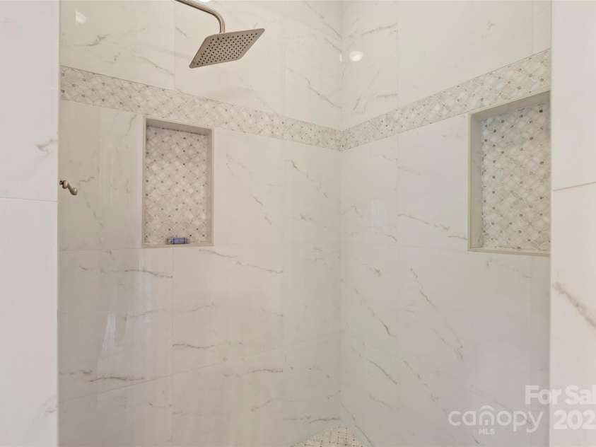 6132 Sharon Road, Charlotte, NC 28210.  MLS# CAR4259288, YatesRealty ID 28720. 