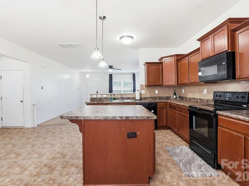 7095 Sonja Drive, Clover, SC 29710.  MLS# CAR4350064, YatesRealty ID 28721. 