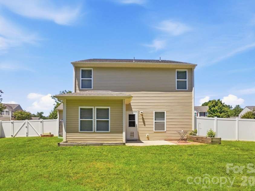 7095 Sonja Drive, Clover, SC 29710.  MLS# CAR4350064, YatesRealty ID 28721. 