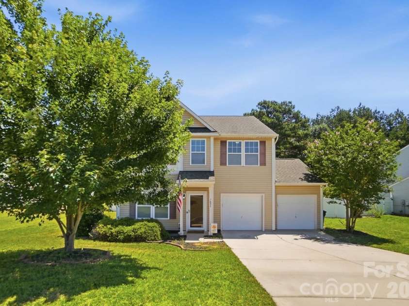 7095 Sonja Drive, Clover, SC 29710.  MLS# CAR4350064, YatesRealty ID 28721. 