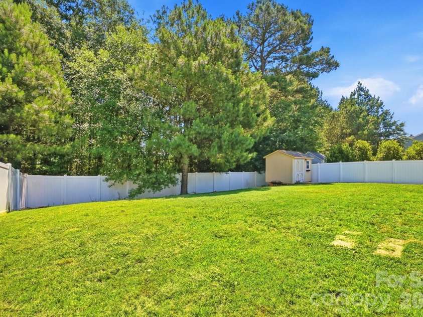 7095 Sonja Drive, Clover, SC 29710.  MLS# CAR4350064, YatesRealty ID 28721. Large fenced backyard