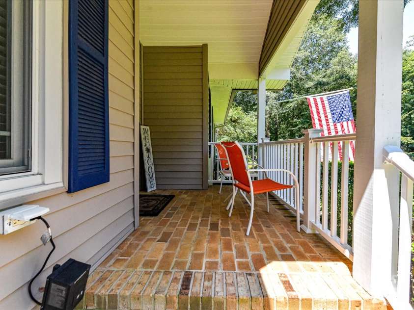 1047 Honeybee Trail, Fort Mill, SC 29715.  MLS# CAR4276213, YatesRealty ID 28722. 