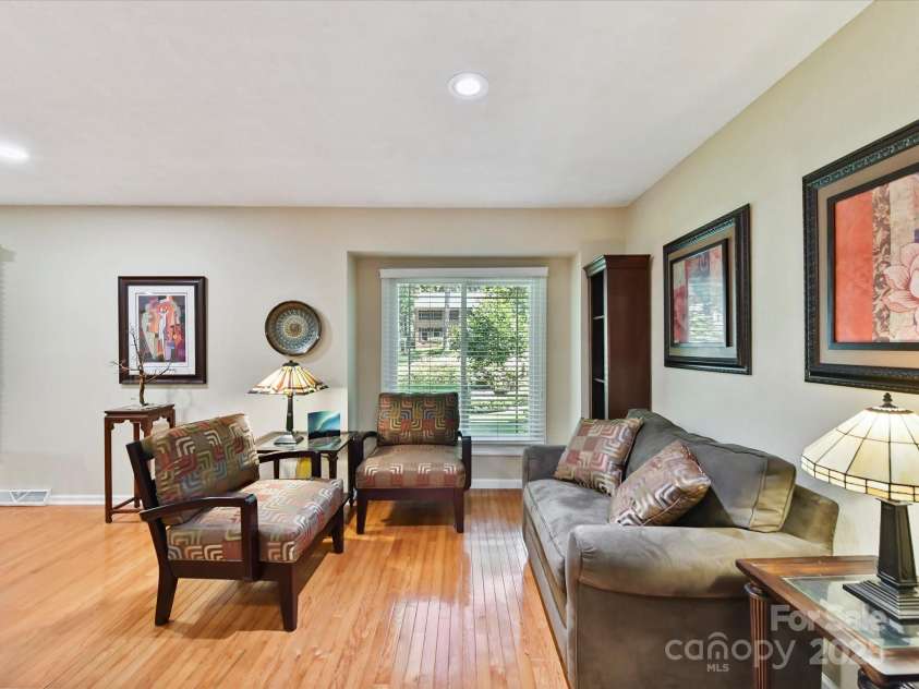 1047 Honeybee Trail, Fort Mill, SC 29715.  MLS# CAR4276213, YatesRealty ID 28722. 