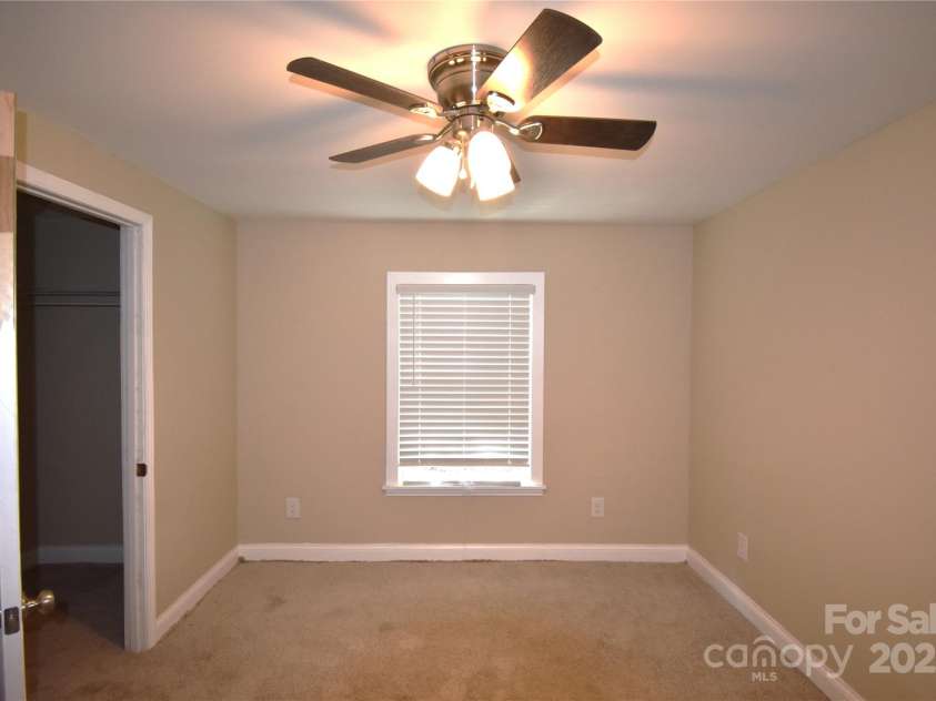 6264 Burnhurst Lane, Denver, NC 28037.  MLS# CAR4280952, YatesRealty ID 28723. 