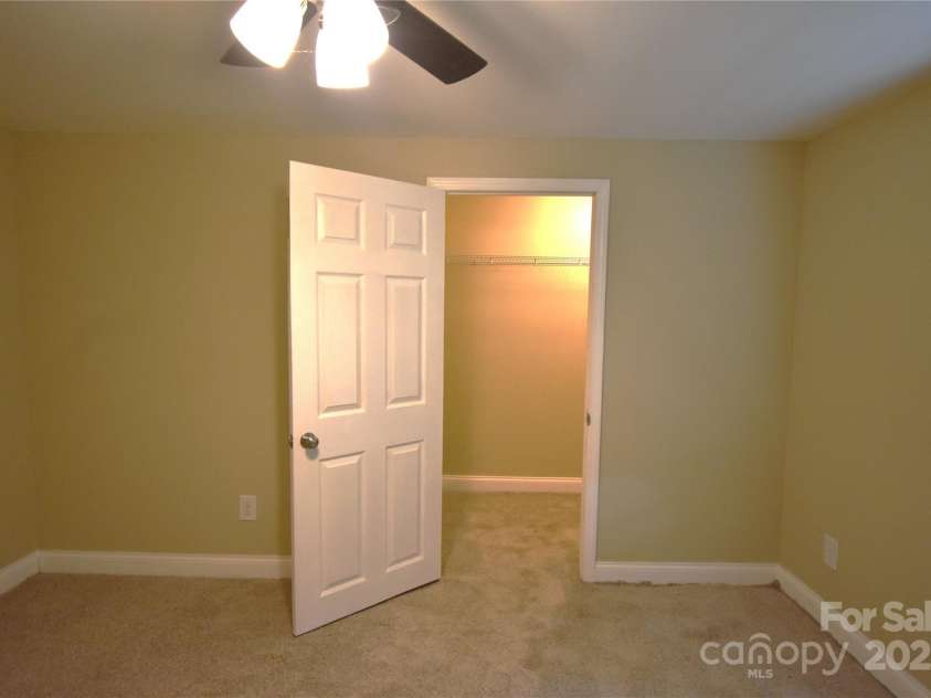 6264 Burnhurst Lane, Denver, NC 28037.  MLS# CAR4280952, YatesRealty ID 28723. 