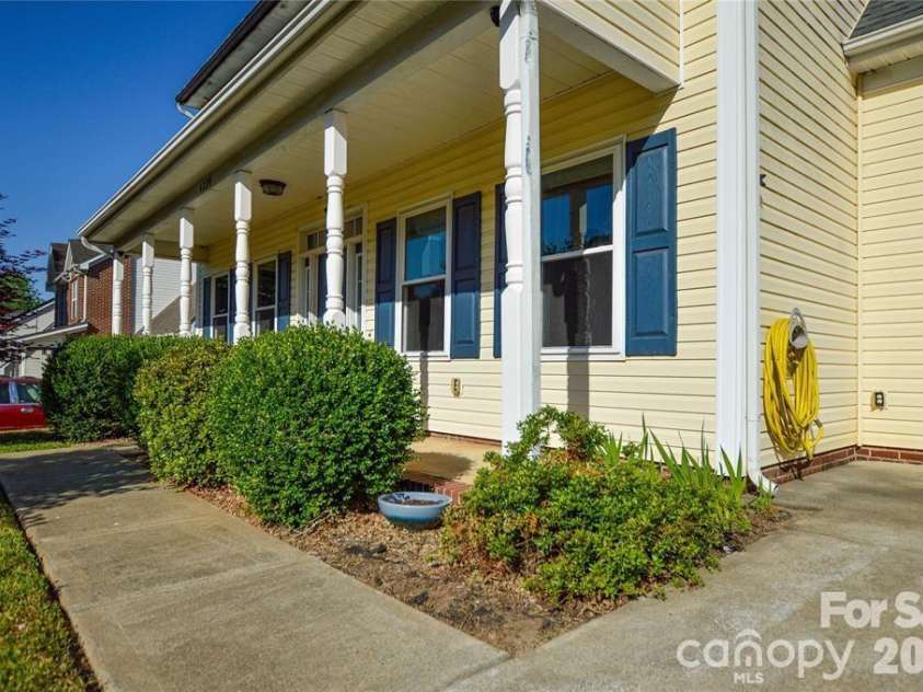 4220 Sebring Court, Concord, NC 28025.  MLS# CAR4390812, YatesRealty ID 28724. 
